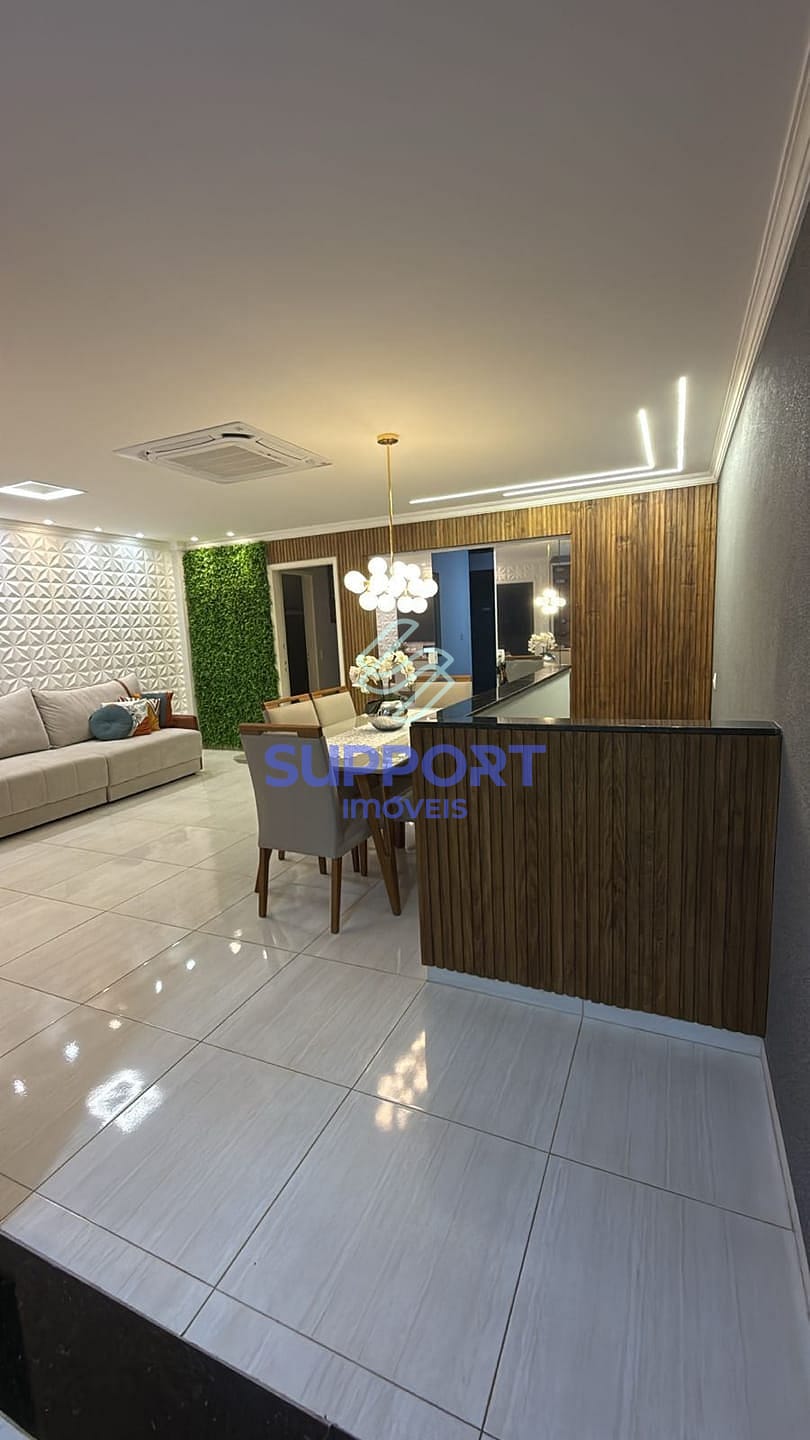 Casa, 4 quartos, 180 m² - Foto 1