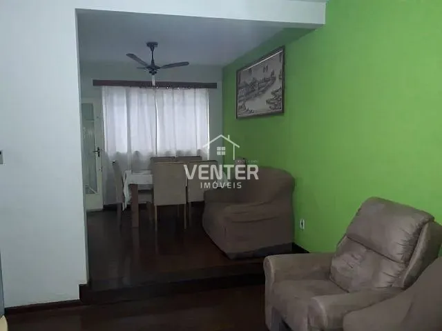 Casa com 250m² 2 quartos e 1 banheiro, à venda, no bairro Centro em Taubaté