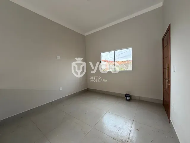 Casa 2 quartos e 1 banheiro, à venda, no bairro Jardim Europa IV em Araxá