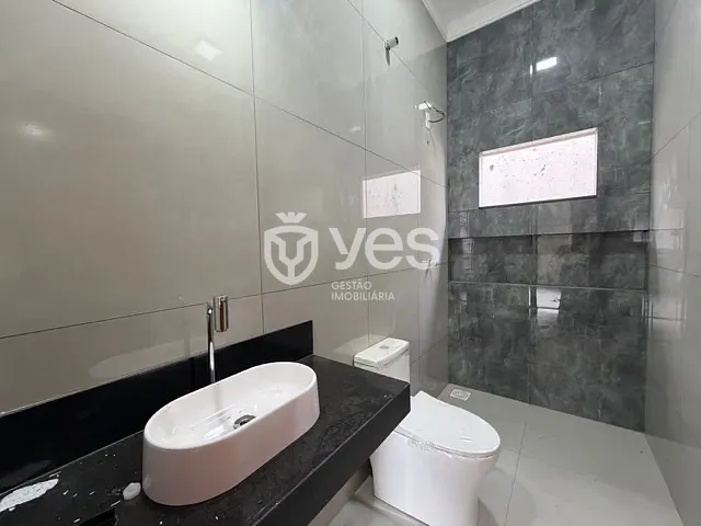 Casa 2 quartos e 1 banheiro, à venda, no bairro Jardim Europa IV em Araxá