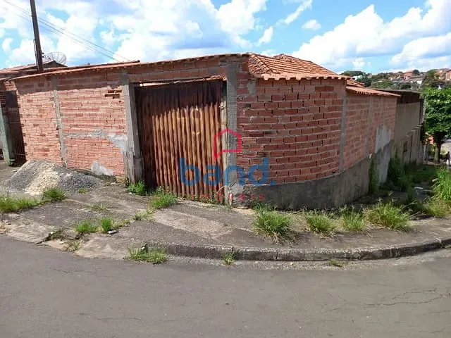 Casa com 300m² 4 quartos e 2 banheiros, à venda, no bairro Cidade Nova Bandeirantes em Porto Feliz