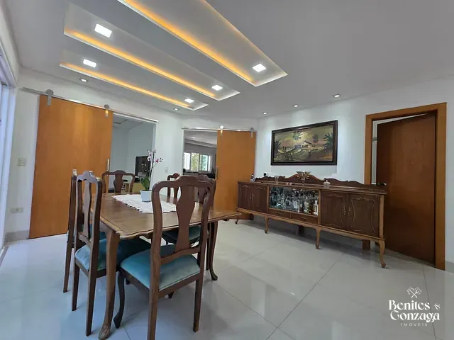 Casa 3 quartos e 5 banheiros, à venda, no bairro Jardim Novo Horizonte em Maringá