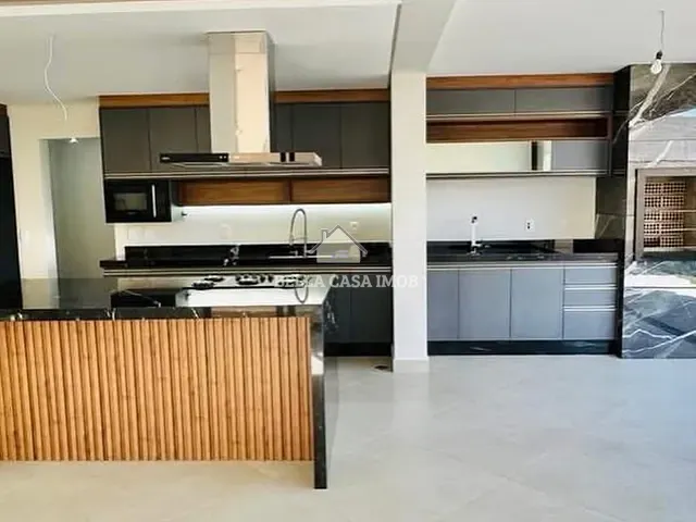 Casa com 360m² 3 quartos e 4 banheiros, à venda, no bairro Jardim Villa Verona em Sorocaba