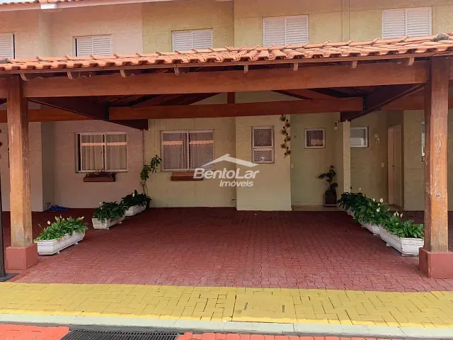 Casa com 110m² 3 quartos e 2 banheiros, para alugar, no bairro Vila Mazzei em São Paulo