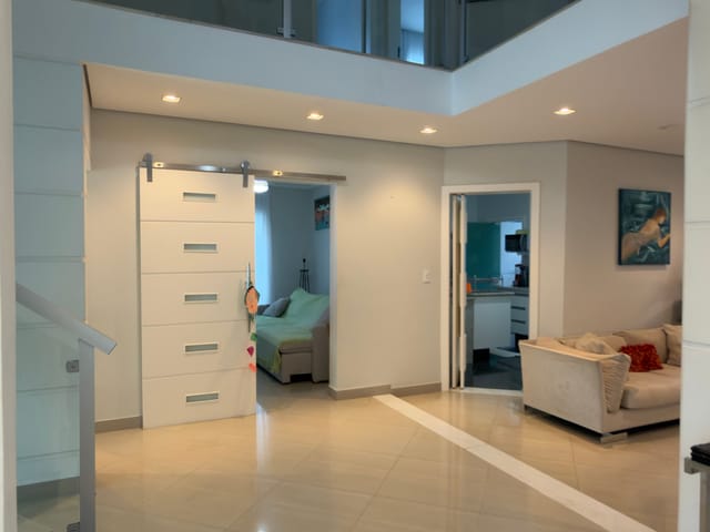 Casa 4 quartos e 5 banheiros, à venda, no bairro Parque Residencial Itapeti em Mogi das Cruzes