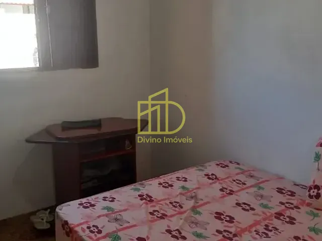 Casa com 200m² 2 quartos e 1 banheiro, à venda, no bairro Jardim Guadalajara em Sorocaba