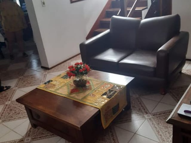 Casa com 236m², à venda, no bairro Chácara Galega em Pindamonhangaba