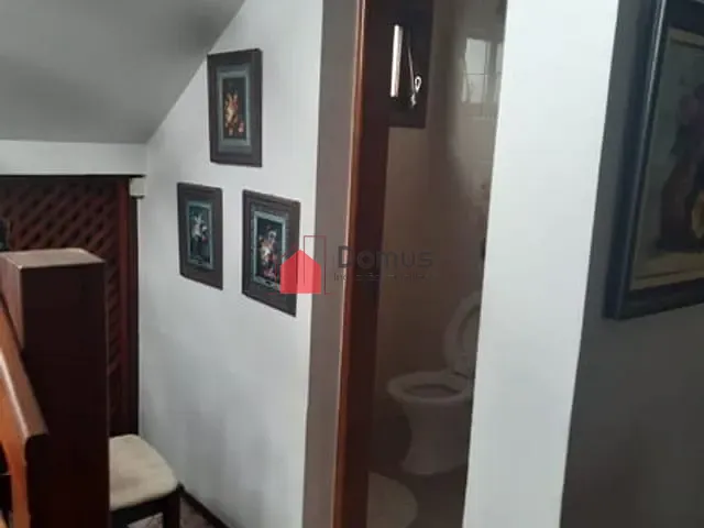 Casa com 236m², à venda, no bairro Chácara Galega em Pindamonhangaba