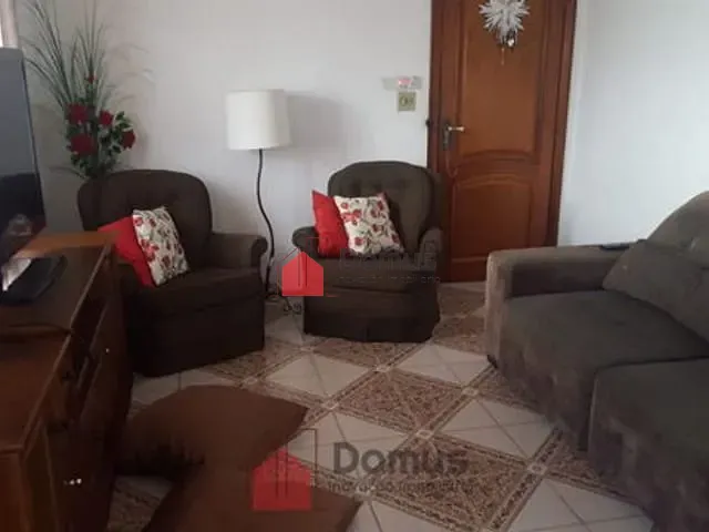 Casa com 236m², à venda, no bairro Chácara Galega em Pindamonhangaba