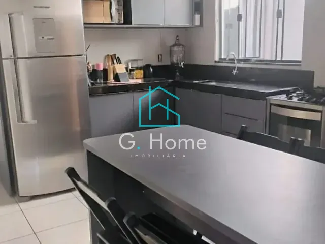 Casa com 125m² 2 quartos e 2 banheiros, à venda, no bairro Jardim Pequena Londres em Londrina