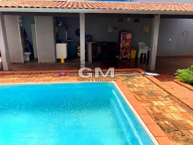 Casa com 280m² 2 quartos e 2 banheiros, à venda, no bairro Planalto Verde em Ribeirão Preto