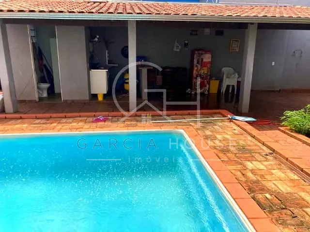 Casa com 280m² 2 quartos e 2 banheiros, à venda, no bairro Planalto Verde em Ribeirão Preto