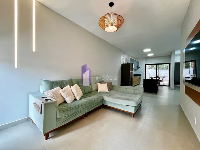 Casa com 100m² 3 quartos e 1 banheiro, para alugar, no bairro Várzea das Moças em São Gonçalo