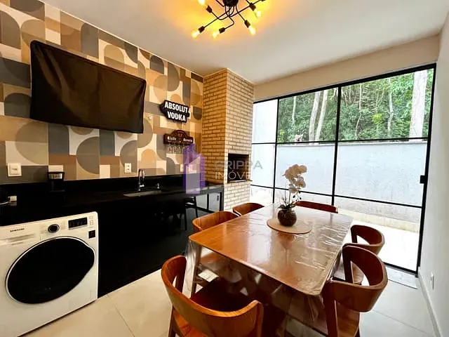 Casa com 100m² 3 quartos e 1 banheiro, para alugar, no bairro Várzea das Moças em São Gonçalo