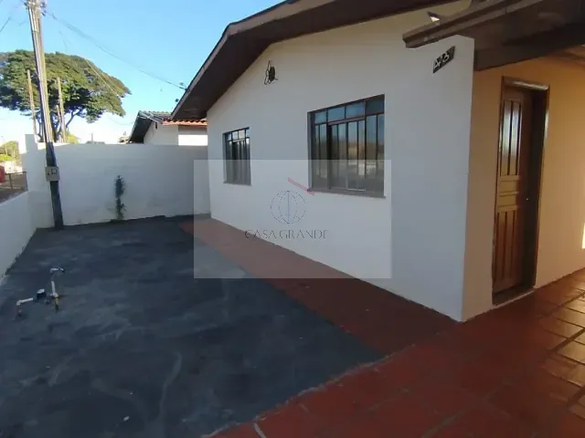 Casa 3 quartos e 1 banheiro, para alugar, no bairro Manoel Müller em Rolândia