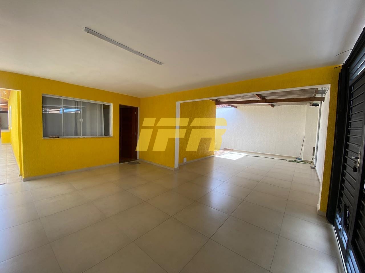 Casa, 3 quartos, 170 m² - Foto 1