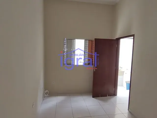 Casa com 15m² 1 quarto e 1 banheiro, para alugar, no bairro Vila Parque Jabaquara em São Paulo