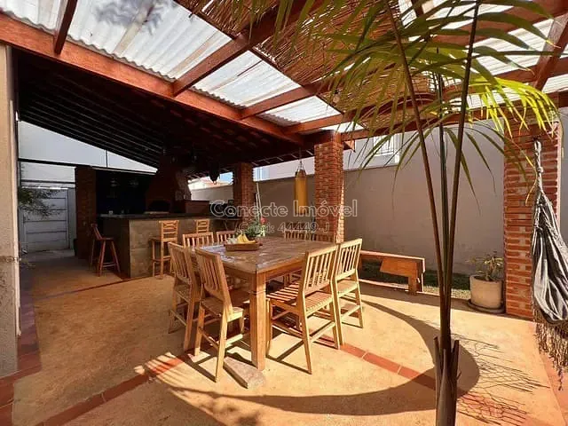 Casa 2 quartos e 2 banheiros, à venda, no bairro Recanto Camanducaia em Jaguariúna