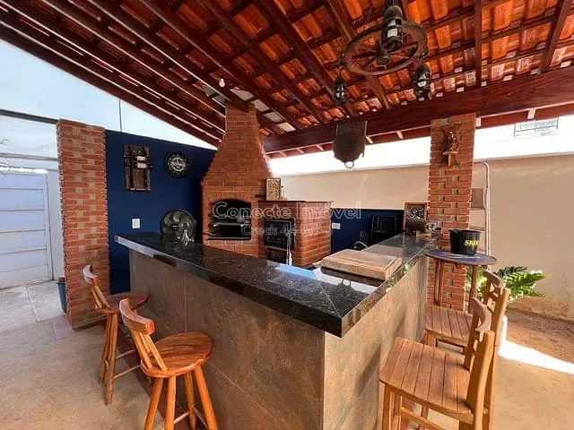 Casa 2 quartos e 2 banheiros, à venda, no bairro Recanto Camanducaia em Jaguariúna