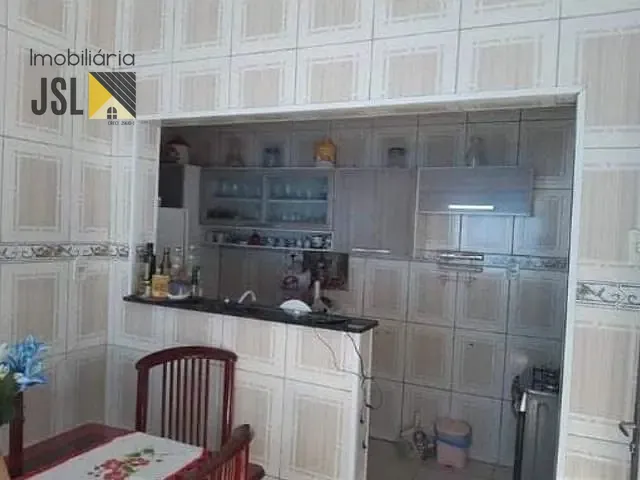 Casa com 144m² 2 quartos e 1 banheiro, à venda, no bairro Freitas em São José dos Campos