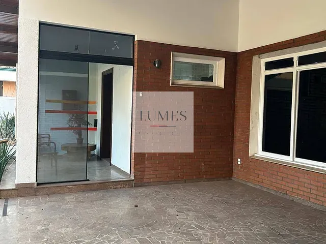 Casa com 427m², para alugar, no bairro Vila Frezzarin em Americana