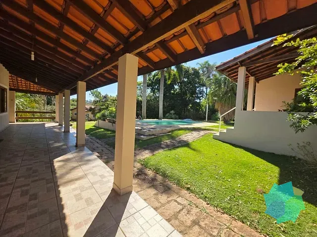 Casa com 1040m² 3 quartos e 2 banheiros, à venda, no bairro Jardim Buru em Salto