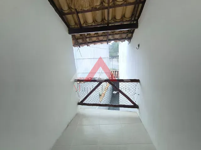 Casa 1 quarto e 2 banheiros, para alugar, no bairro Piratininga em Niterói