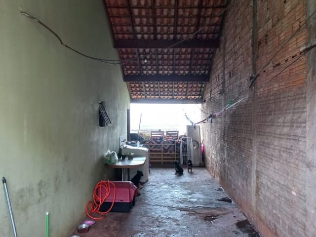 Casa com 252m² 3 quartos e 1 banheiro, à venda, no bairro Jardim Cidade Verde em Cambé