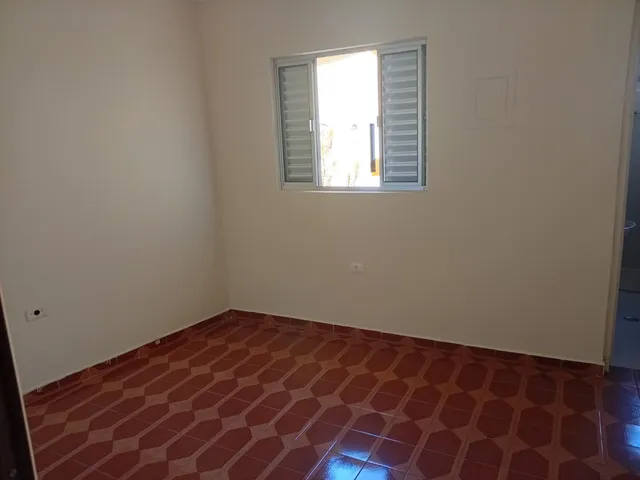 Casa 4 quartos e 3 banheiros, para alugar, no bairro Vila Canero em São Paulo