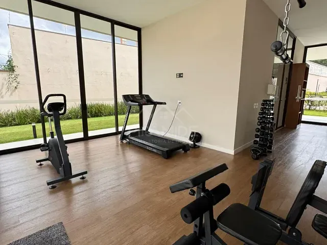 Casa 3 quartos e 1 banheiro, à venda, no bairro Parque Primavera em Poços de Caldas