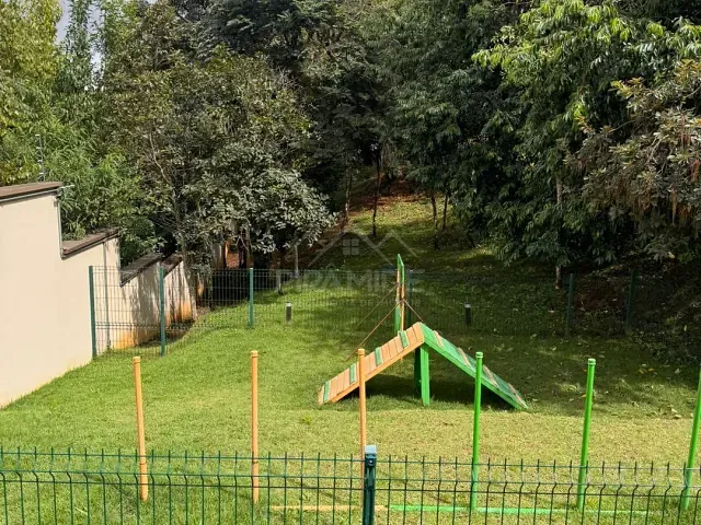 Casa 3 quartos e 1 banheiro, à venda, no bairro Parque Primavera em Poços de Caldas