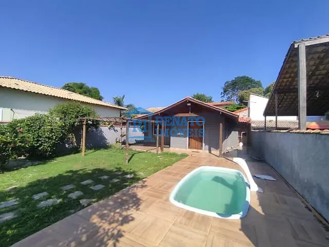 Casa 2 quartos e 2 banheiros, para alugar, no bairro Ponta Grossa em Maricá
