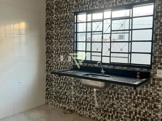 Casa com 103m², à venda, no bairro Ipiranga em Ribeirão Preto
