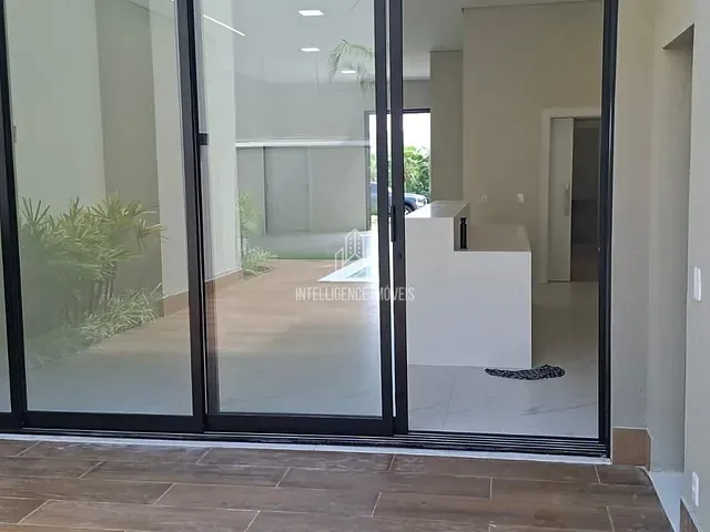 Casa com 474m² 3 quartos e 4 banheiros, à venda, no bairro Parque Amperco em Cuiabá