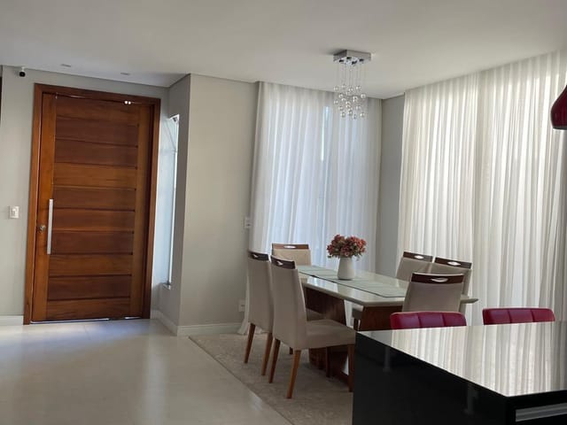 Casa 3 quartos e 3 banheiros, à venda, no bairro Cidade Parquelandia em Mogi das Cruzes