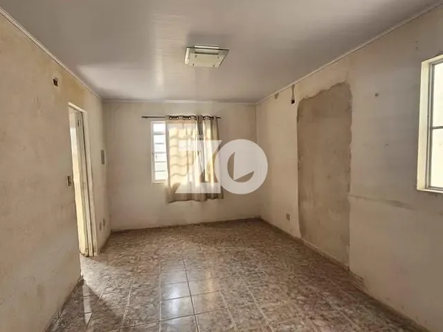 Casa com 200m² 2 quartos e 1 banheiro, à venda, no bairro Residencial Nova Bauru em Bauru