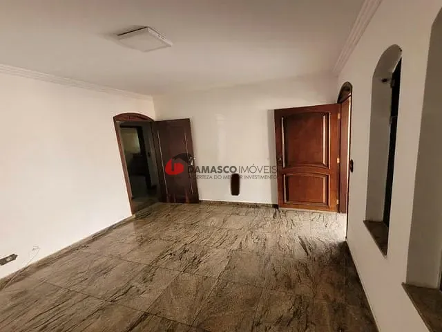 Casa com 223m² 3 quartos e 2 banheiros, à venda, no bairro Osvaldo Cruz em São Caetano do Sul