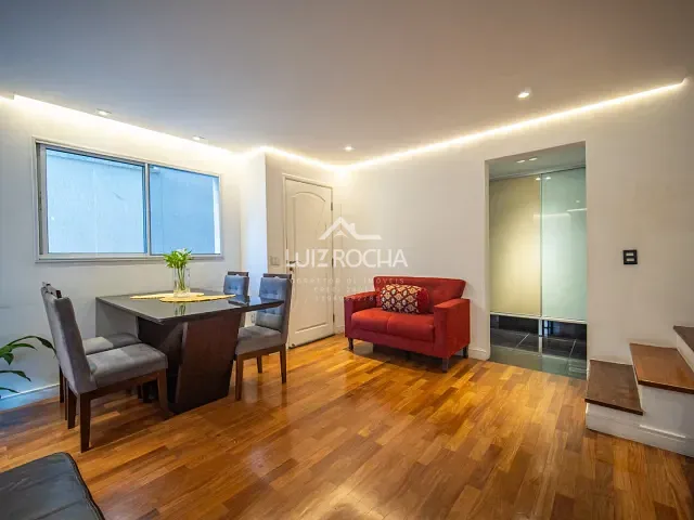 Casa com 166m² 3 quartos e 4 banheiros, à venda, no bairro Granja Viana em Cotia