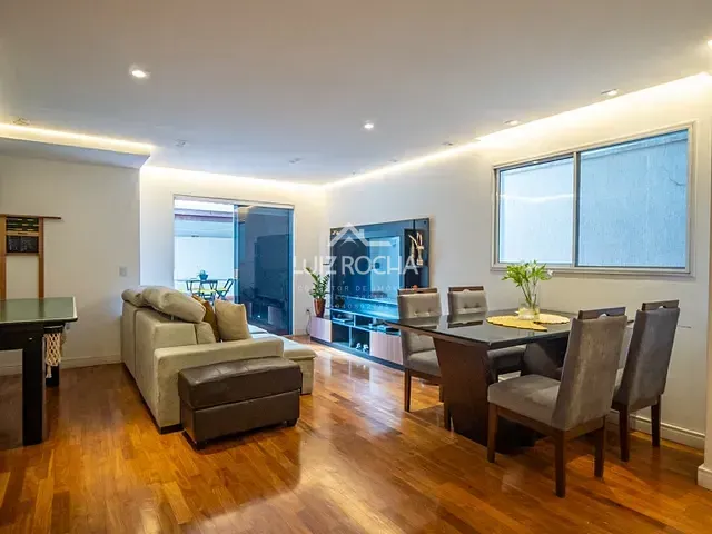Casa com 166m² 3 quartos e 4 banheiros, à venda, no bairro Granja Viana em Cotia
