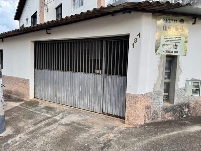 Casa com 260m² 2 quartos e 1 banheiro, à venda, no bairro Vila Doutor Laurindo em Tatuí