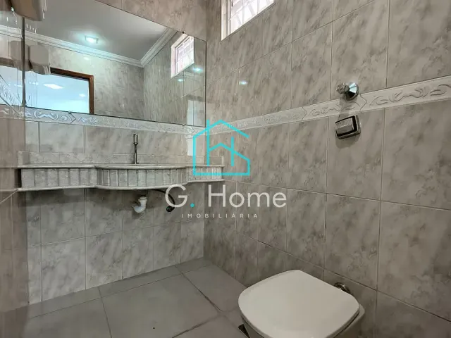 Casa com 300m², para alugar, no bairro Centro em Londrina