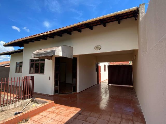 Foto do Casa - Casa com edícula para locação, Jardim Caviúna, Rolândia, PR | Imobiliária Casa Grande - Rolândia