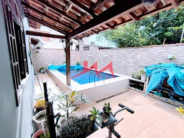 Casa com 180m² 2 quartos e 1 banheiro, à venda, no bairro Jardim Catarina em São Gonçalo