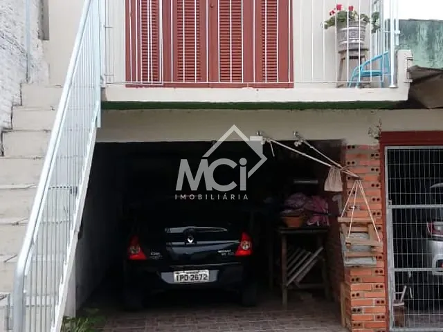 Casa 3 quartos e 4 banheiros, à venda, no bairro Areal em Pelotas