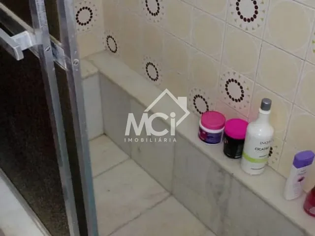Casa 3 quartos e 4 banheiros, à venda, no bairro Areal em Pelotas