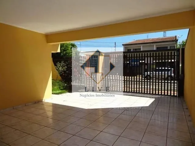 Casa 3 quartos e 3 banheiros, à venda, no bairro Jardim São Francisco em Santa Bárbara D'Oeste