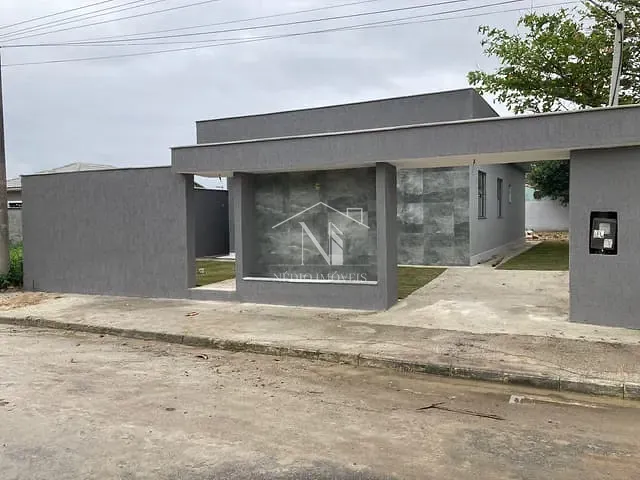 Casa com 480m² 3 quartos e 1 banheiro, à venda, no bairro Jardim Atlântico Central (Itaipuaçu) em Maricá