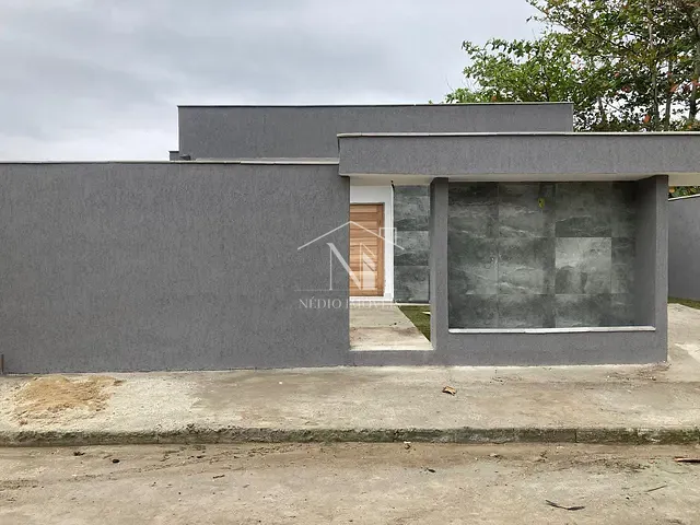 Casa com 480m² 3 quartos e 1 banheiro, à venda, no bairro Jardim Atlântico Central (Itaipuaçu) em Maricá