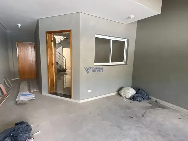 Casa com 125m² 3 quartos e 2 banheiros, à venda, no bairro Jardim das Indústrias em São José dos Campos