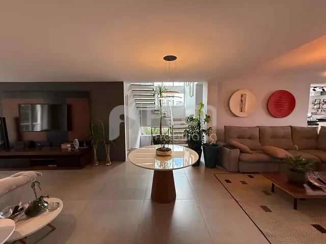 Casa com 450m² 5 quartos e 7 banheiros, à venda, no bairro Santana em São Paulo